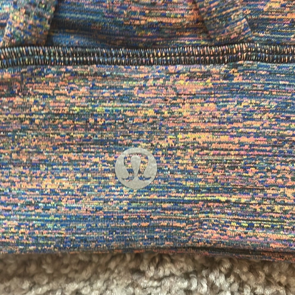 Lululemon energy bra high neck long line color multi size 4 - Picture 4 of 8